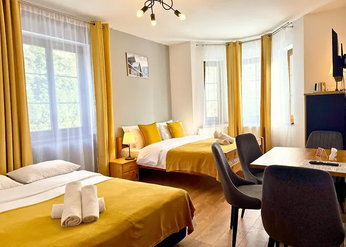 Appartement Maya I *